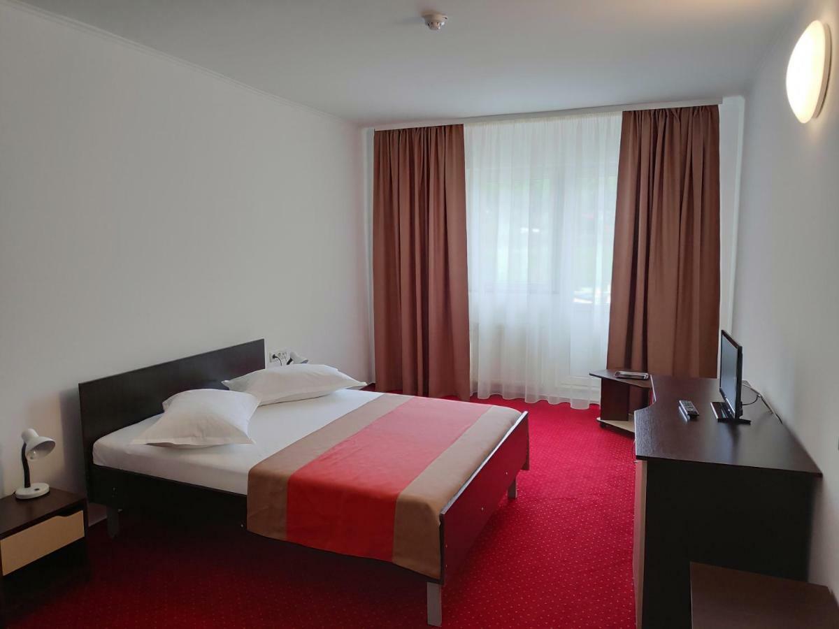 Hostel Caliman Căciulata Dış mekan fotoğraf